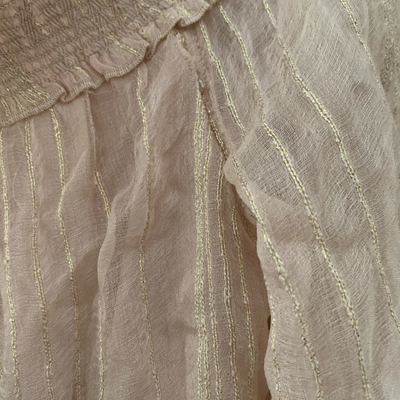 Off the Shoulder Top - Picture 3 of 3